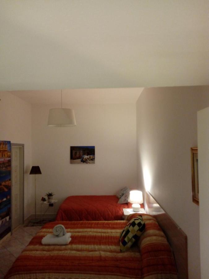 Ospitalita Barocca Room Vida โนโต ภายนอก รูปภาพ